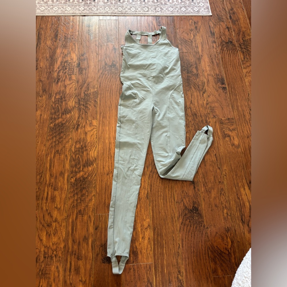 LA Society Cat Suit Sage green M